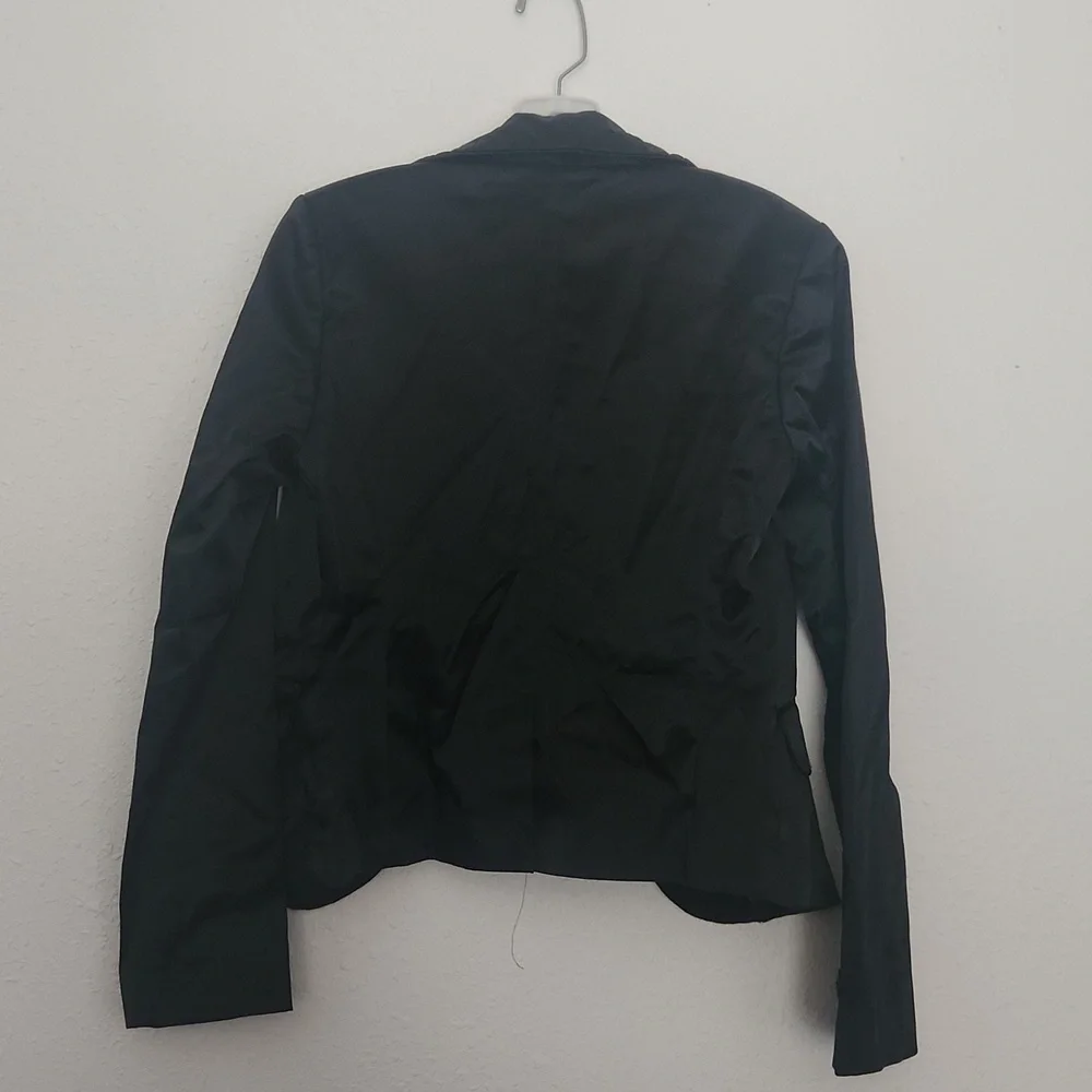 🌞2/$30 // EXPRESS DESIGN STUDIO: Black Satin Blazer - Picture 8 of 8